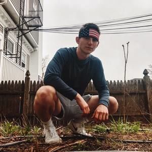 Meet your Posher, Howard